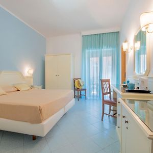 Dreibettzimmer